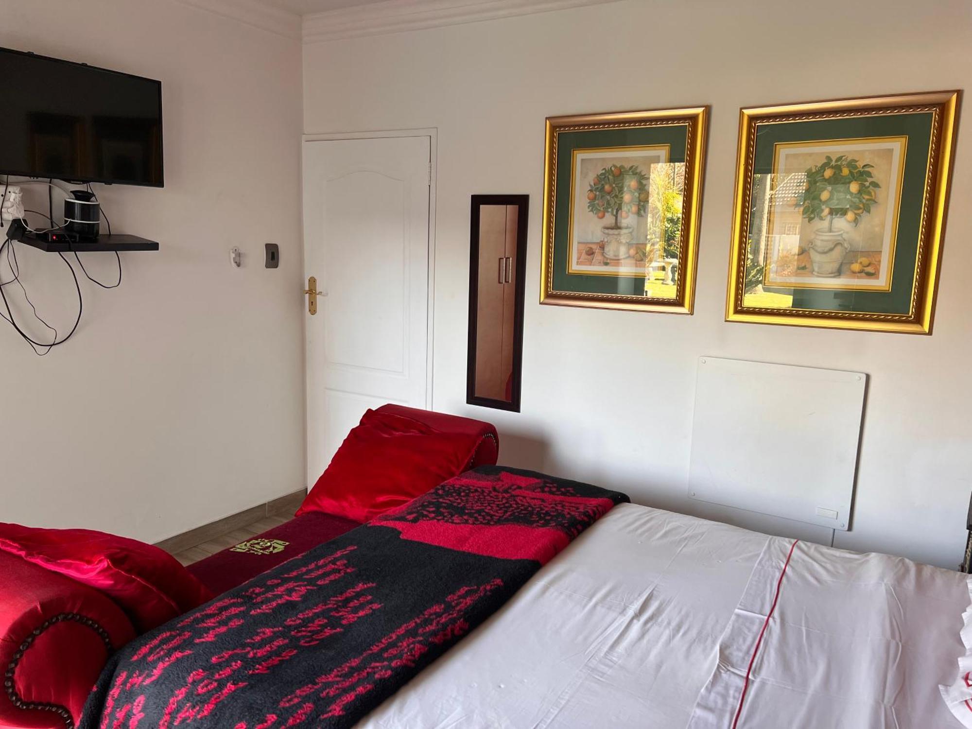 2 Op Terblanche Guesthouse Boksburg Eksteriør billede